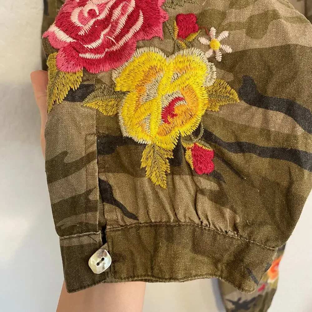 Johnny Was Vella Camo Print Cropped Linen Pants Womens Size Small Floral Boho - Picture 4 of 7